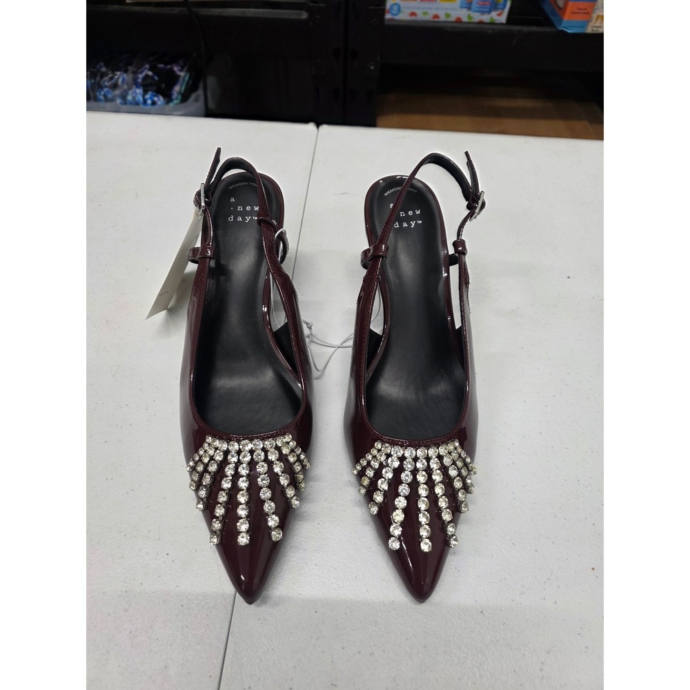 A New Day Womens Burgundy Patent Rhinestone Pointed Toe Slingback Pumps Size 8